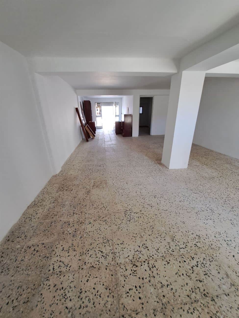 OCASIÓN 2 LOCALES JUNTOS CERCA  PLAYA CAMBRILS - Foto 5