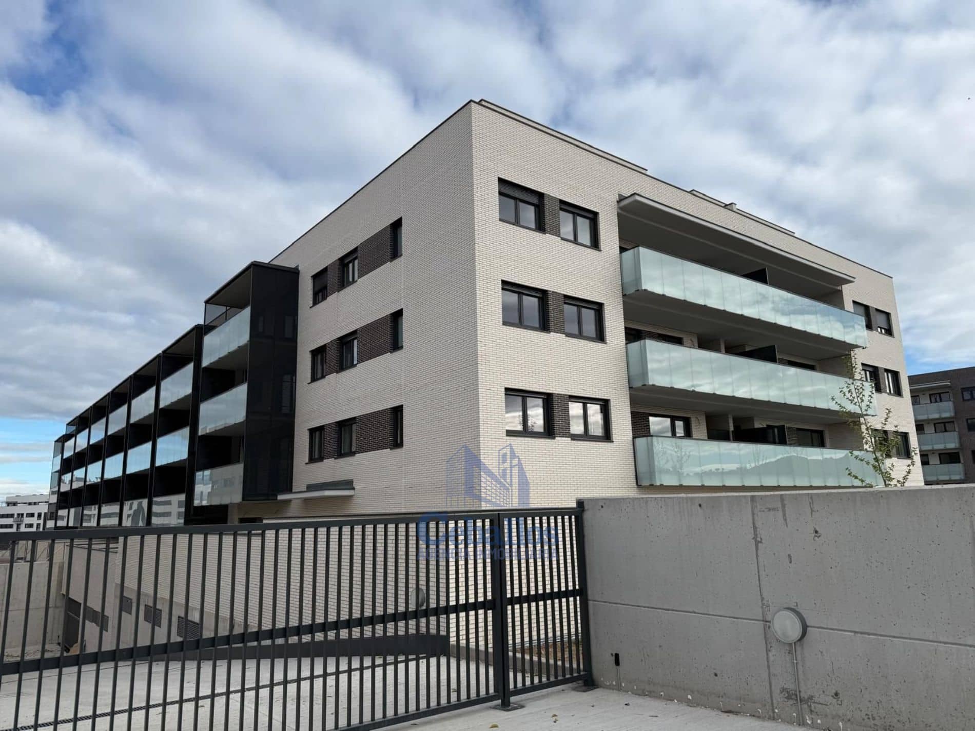 Piso - Zona Nueva, Guadalajara - Foto 1