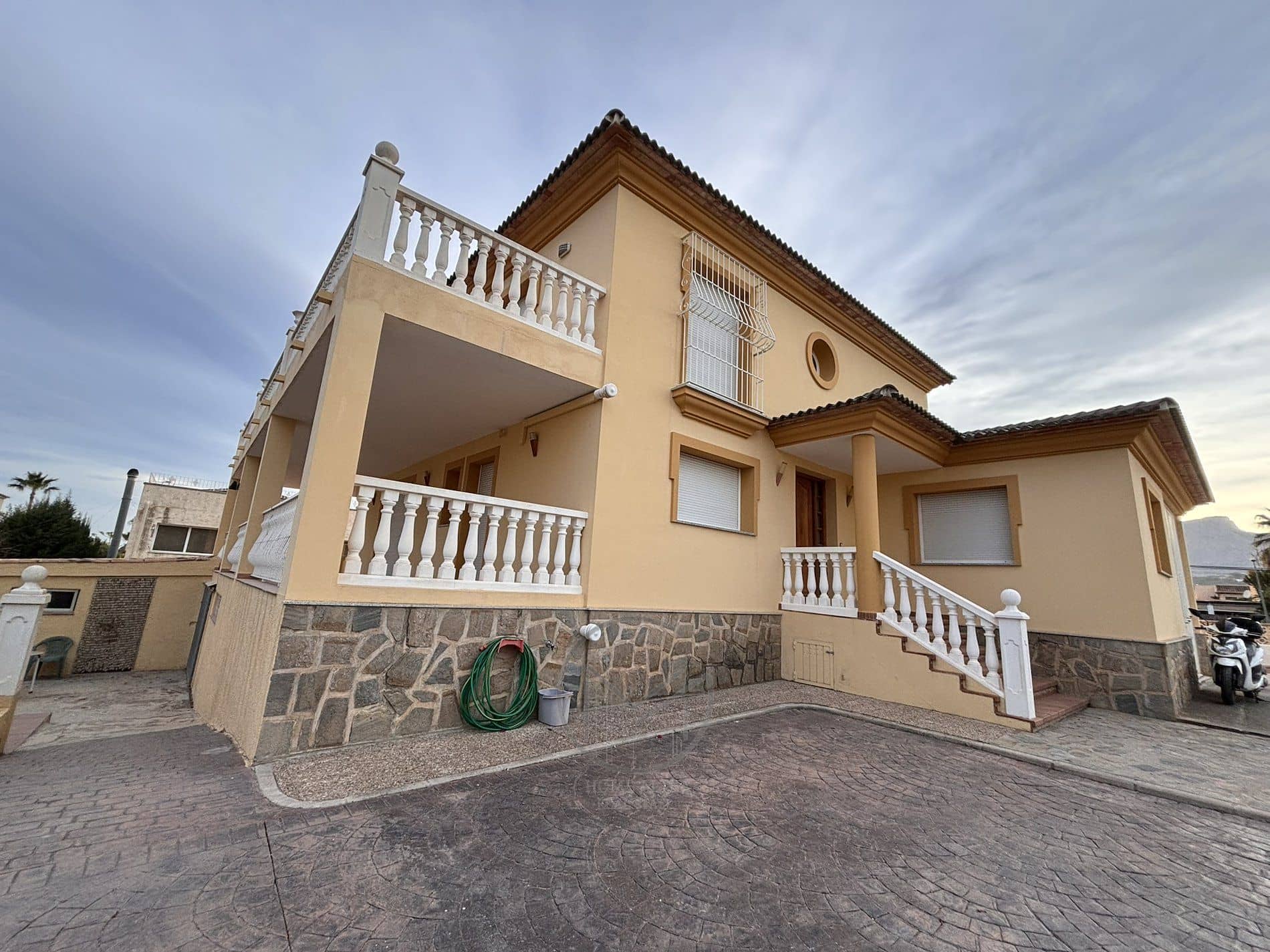 Villa - La Nucia - Foto 1