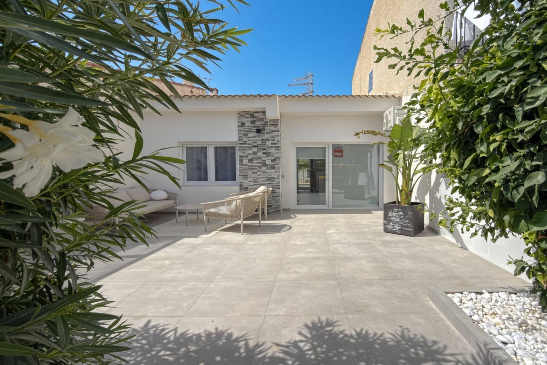 Bungalow - Calle Río Tajo - El Limonar - Torrevieja - Foto 1