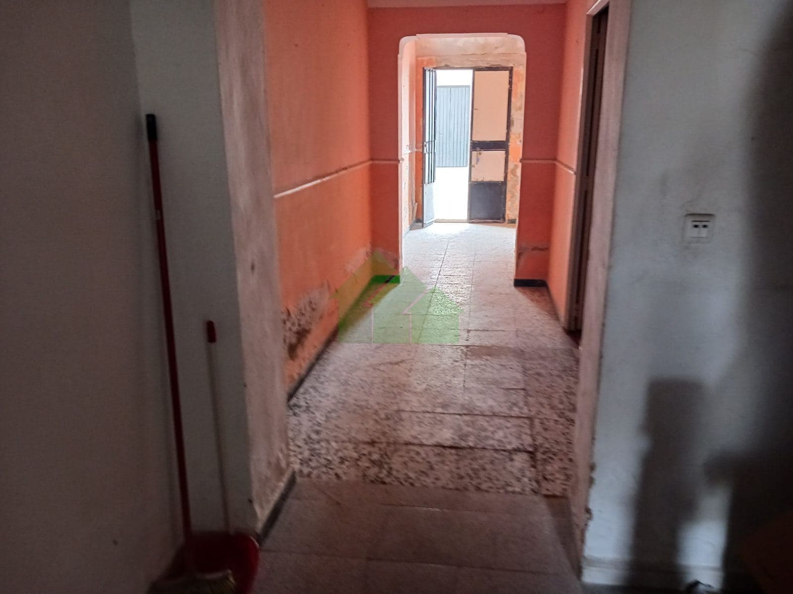 C-930: VENTA DE CASA ECONÓMICA PARA REFORMAR. MONTIJO - Foto 2