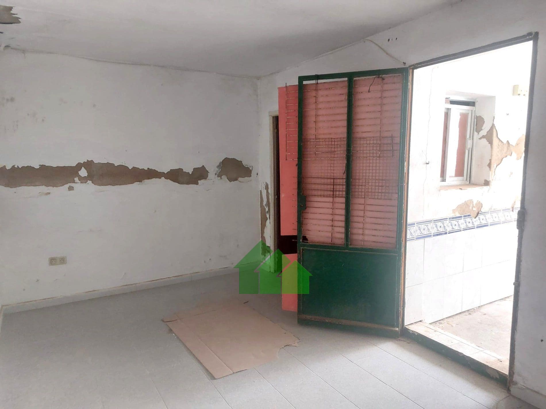 C-930: VENTA DE CASA ECONÓMICA PARA REFORMAR. MONTIJO - Foto 5