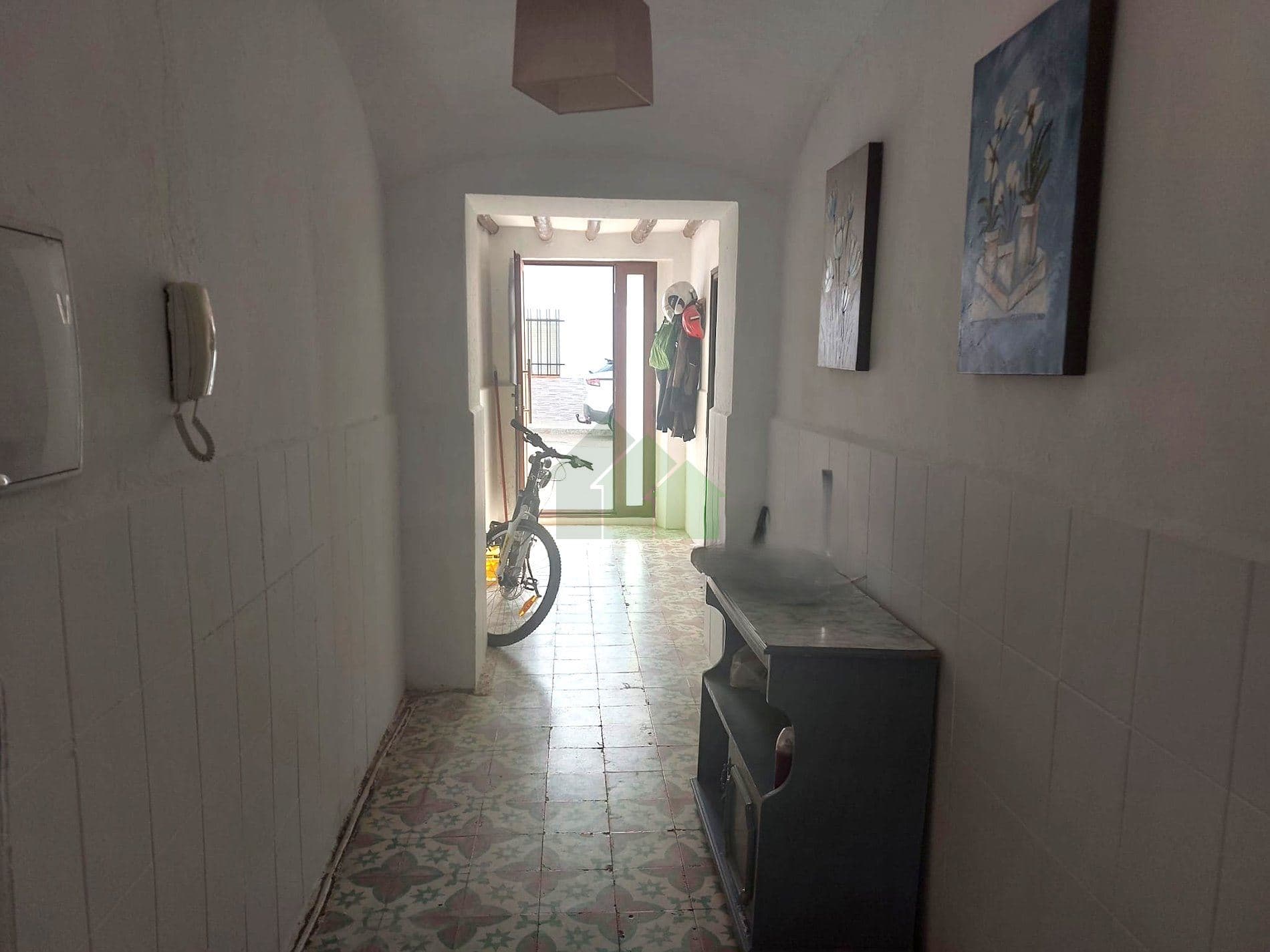 C-999: VENTA DE CASA CON DOBLADO, PATIO Y APARTAMENTO - Foto 3