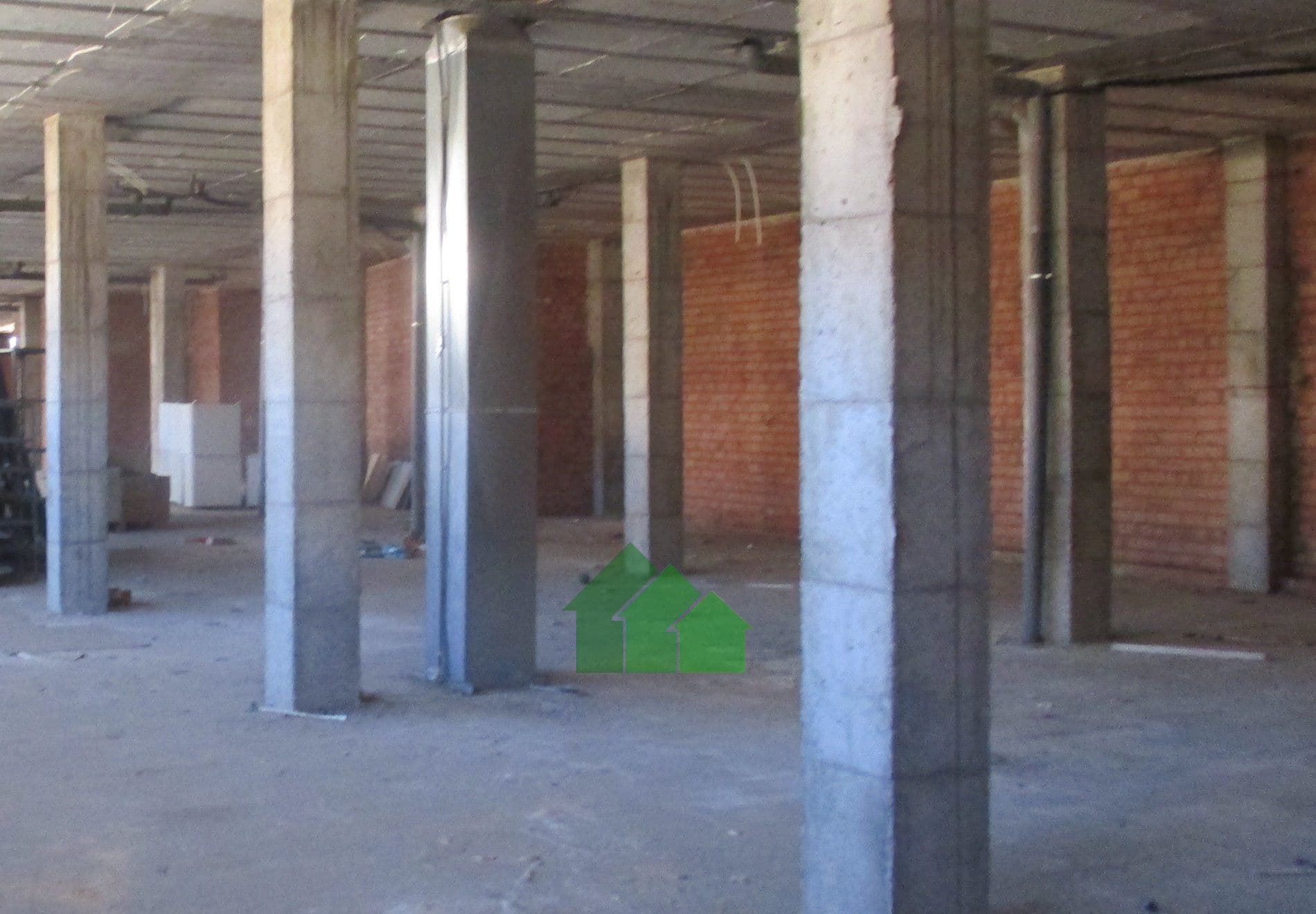 L-233: VENTA DE LOCAL COMERCIAL EN BRUTO, ZONA COLON. MONTIJO - Foto 2