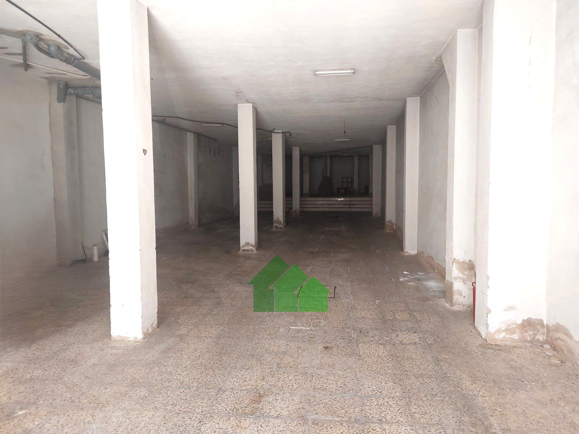 L-229: VENTA DE LOCAL COMERCIAL C/ARRIBA, DE MONTIJO - Foto 1