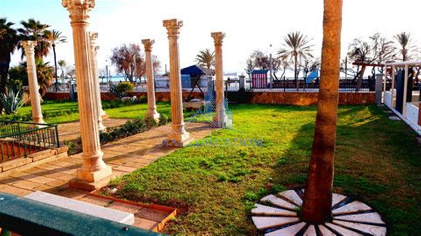 PLANTA BAJA MODERNA SOBRE LA ARENA EN CIUTAT JARDÍ – ALQUILER - Foto 1