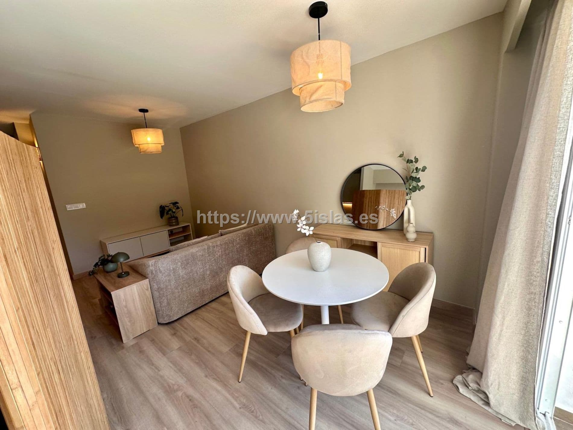 Estudio reformado en Puerto de Alcudia - Foto 1