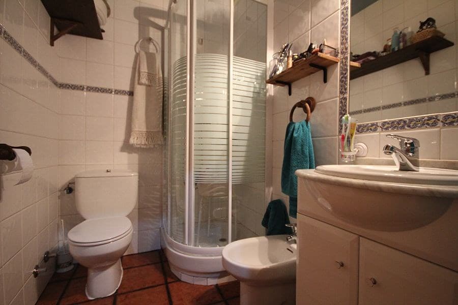 Espectacular chalet independiente con piscina en Montecarmelo - Foto 5