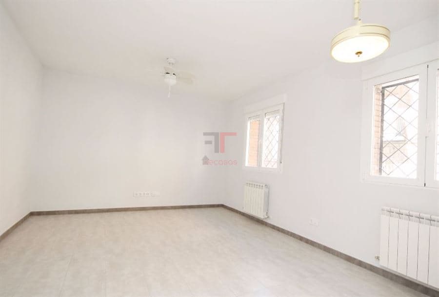 Piso - Nueva Numancia, Madrid - Foto 1