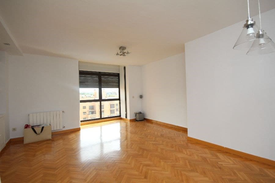 Alquiler 3 dormitorios en Montecarmelo - Foto 1