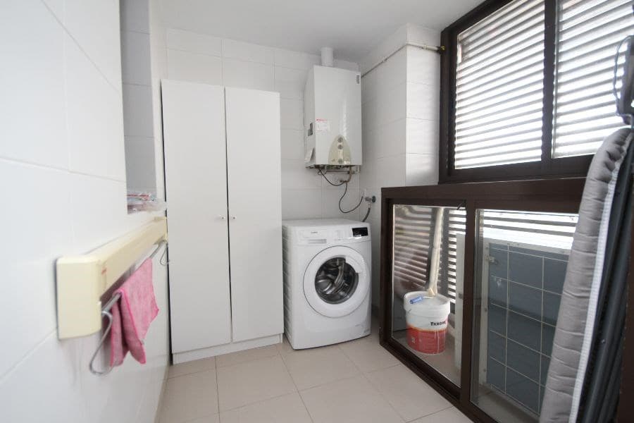 Alquiler 3 dormitorios en Montecarmelo - Foto 4