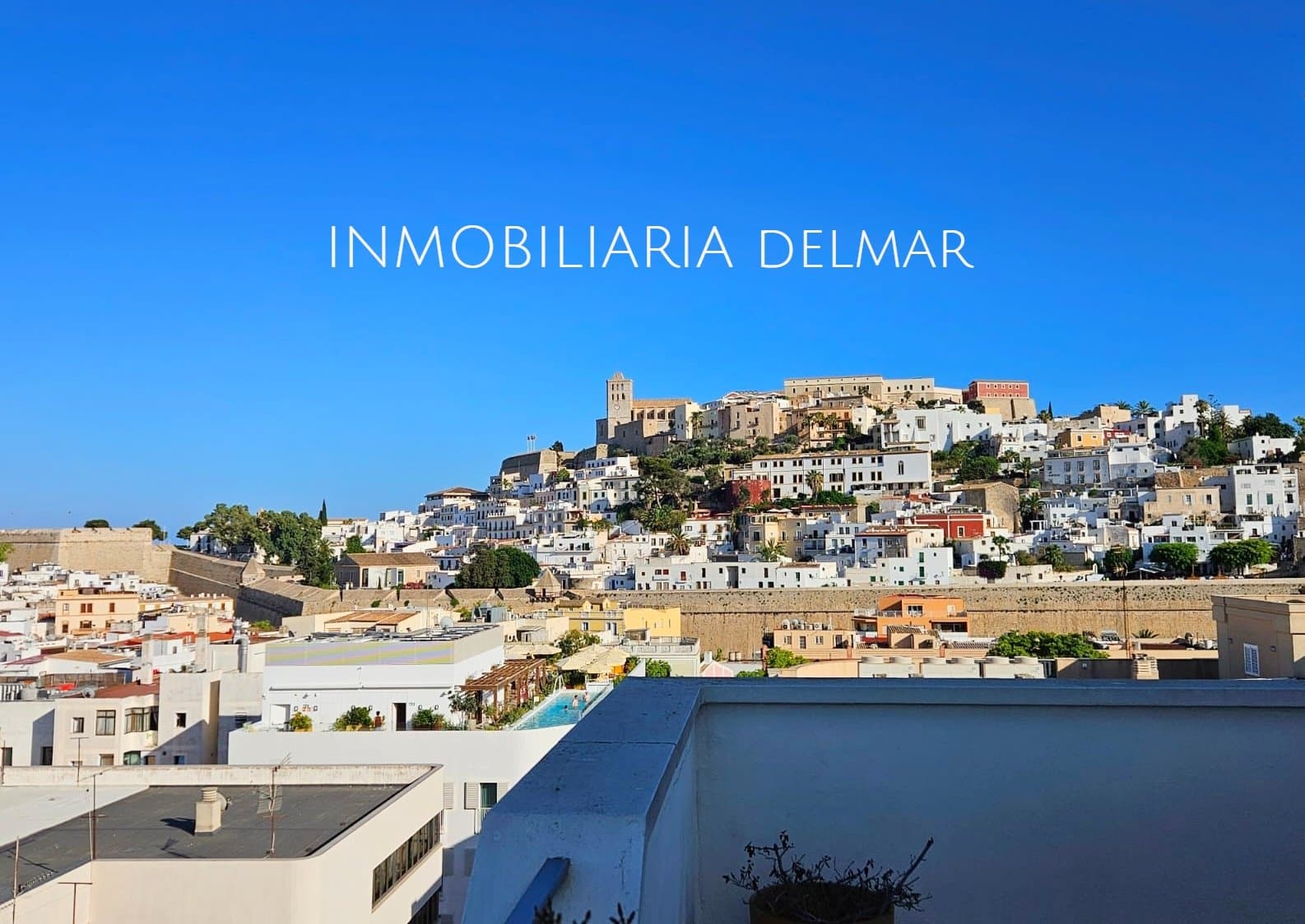 ESPECTACULAR ÁTICO CON VISTAS AL MAR - Foto 1