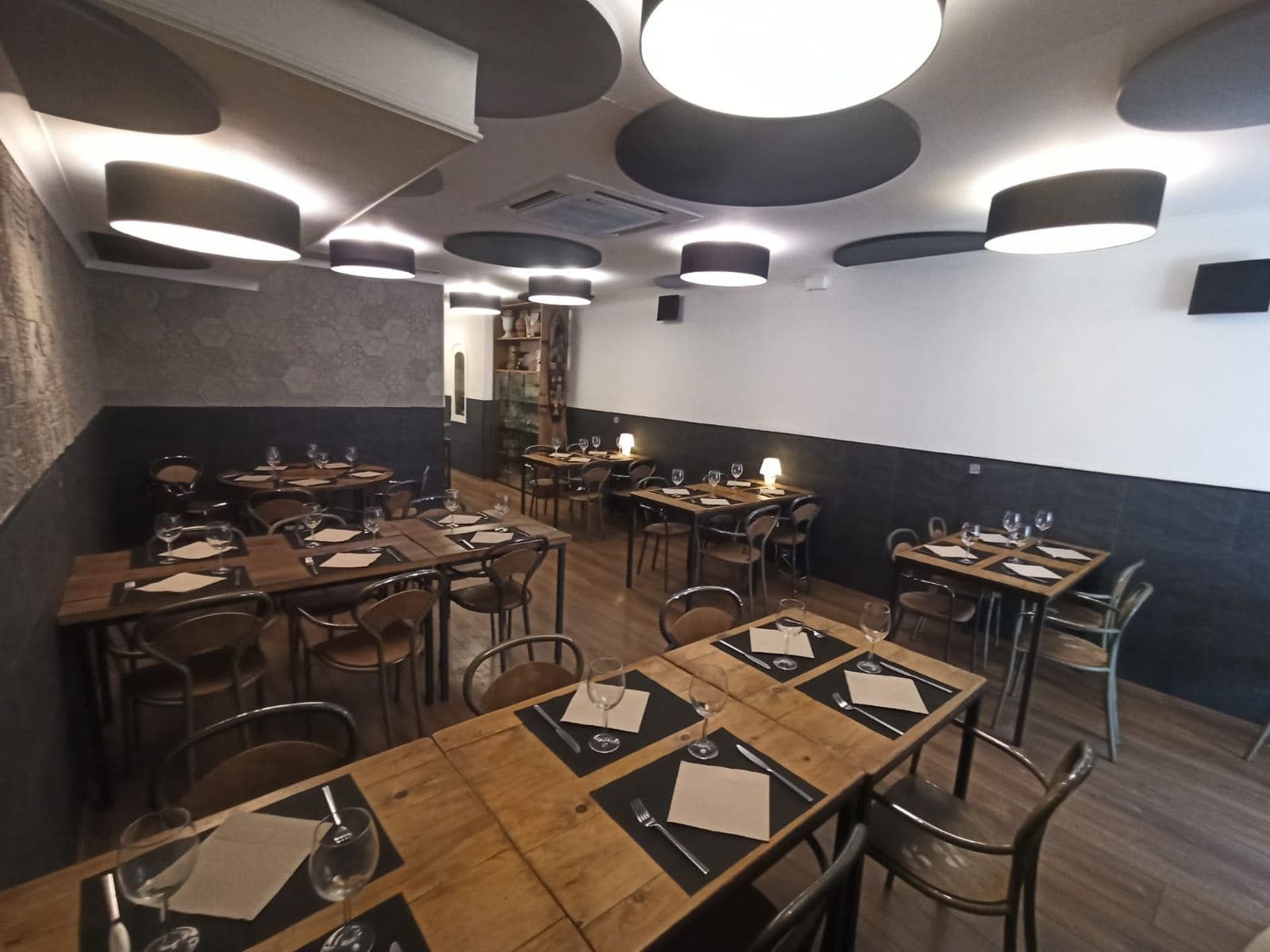 Restaurante en traspaso en pleno funcionamiento - Foto 5