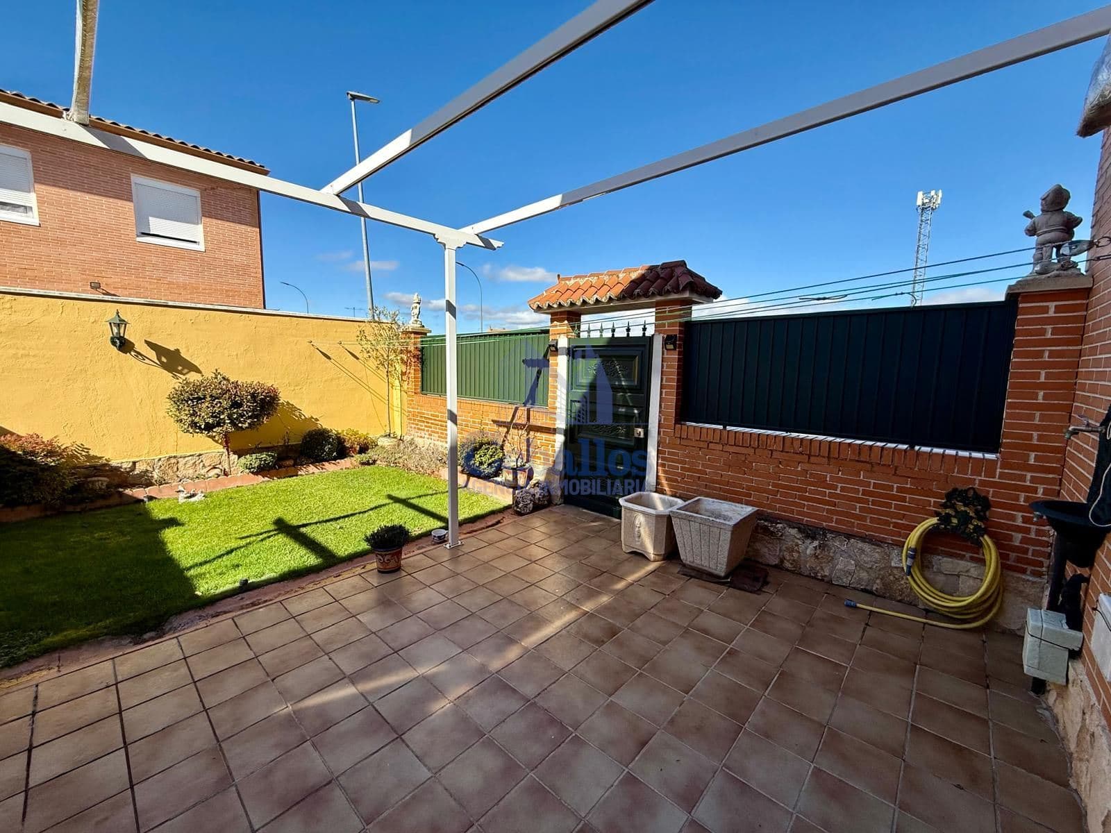 🏡 Adosado en El Casar – Espacio, Comodidad y Ubicación Privilegiada - Foto 3