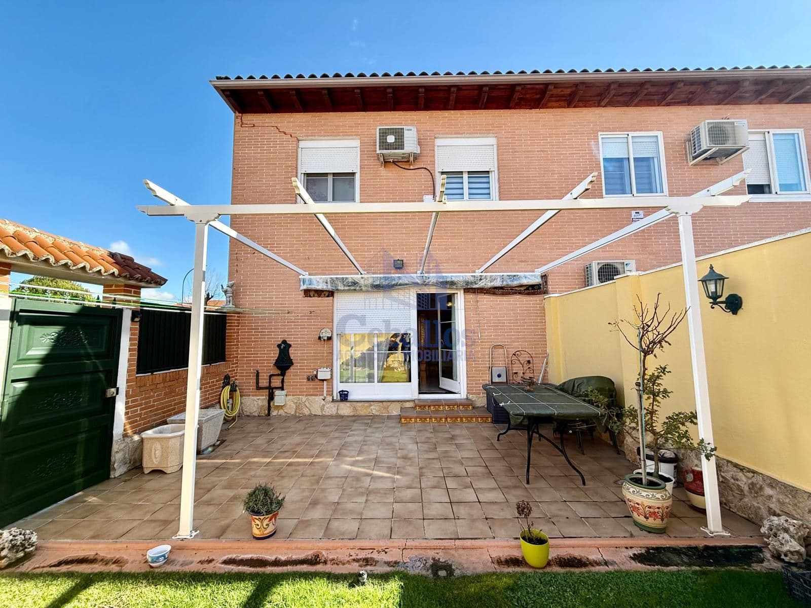 🏡 Adosado en El Casar – Espacio, Comodidad y Ubicación Privilegiada - Foto 1