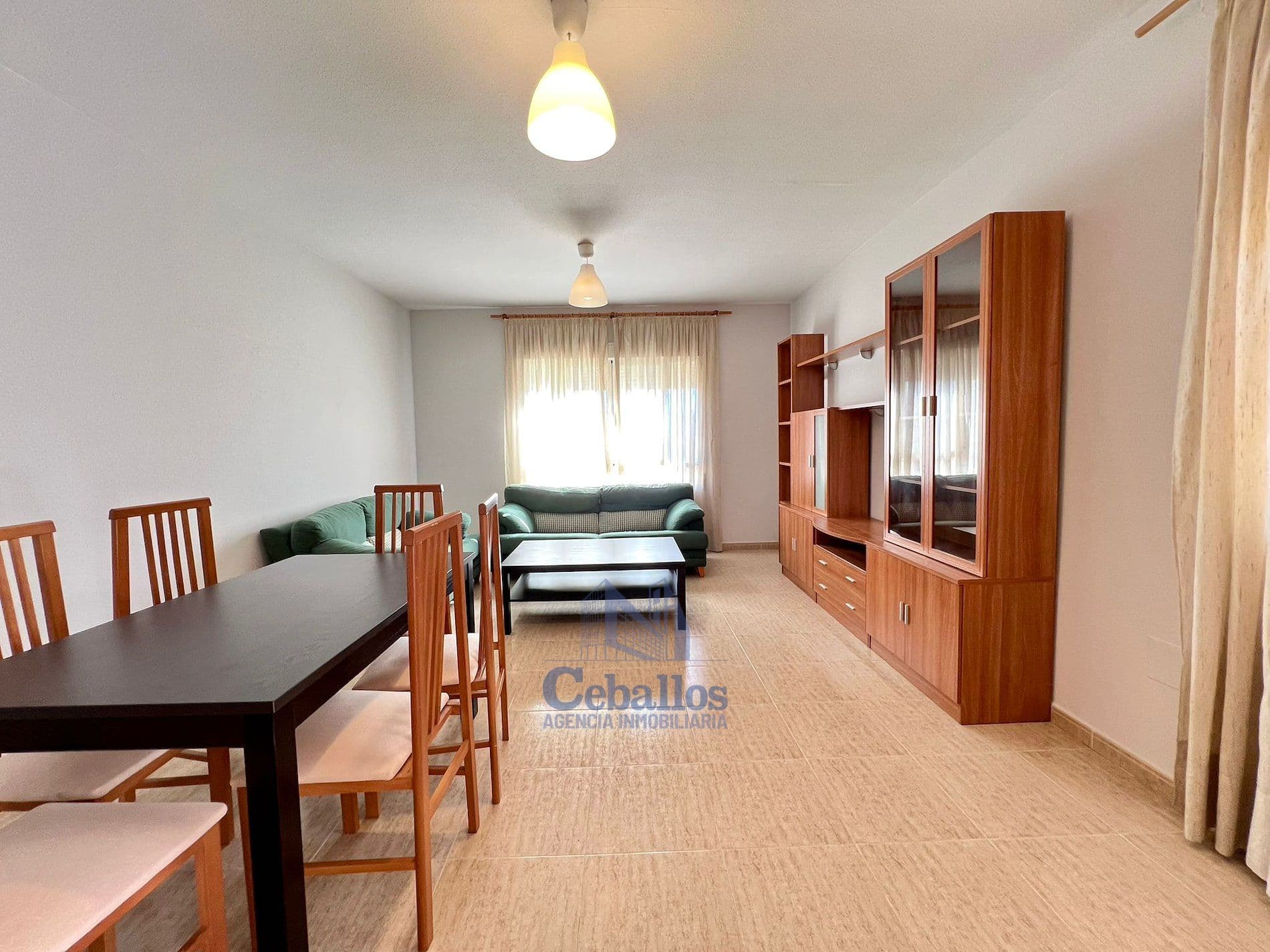 Fantástico chalet pareado de esquina que se encuentra en la encantadora localidad de Horche, en Guadalajara, - Foto 5