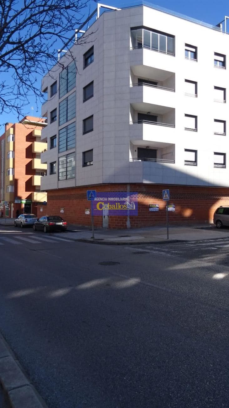 LOCAL AVENIDA DE FRANCIA - Foto 1