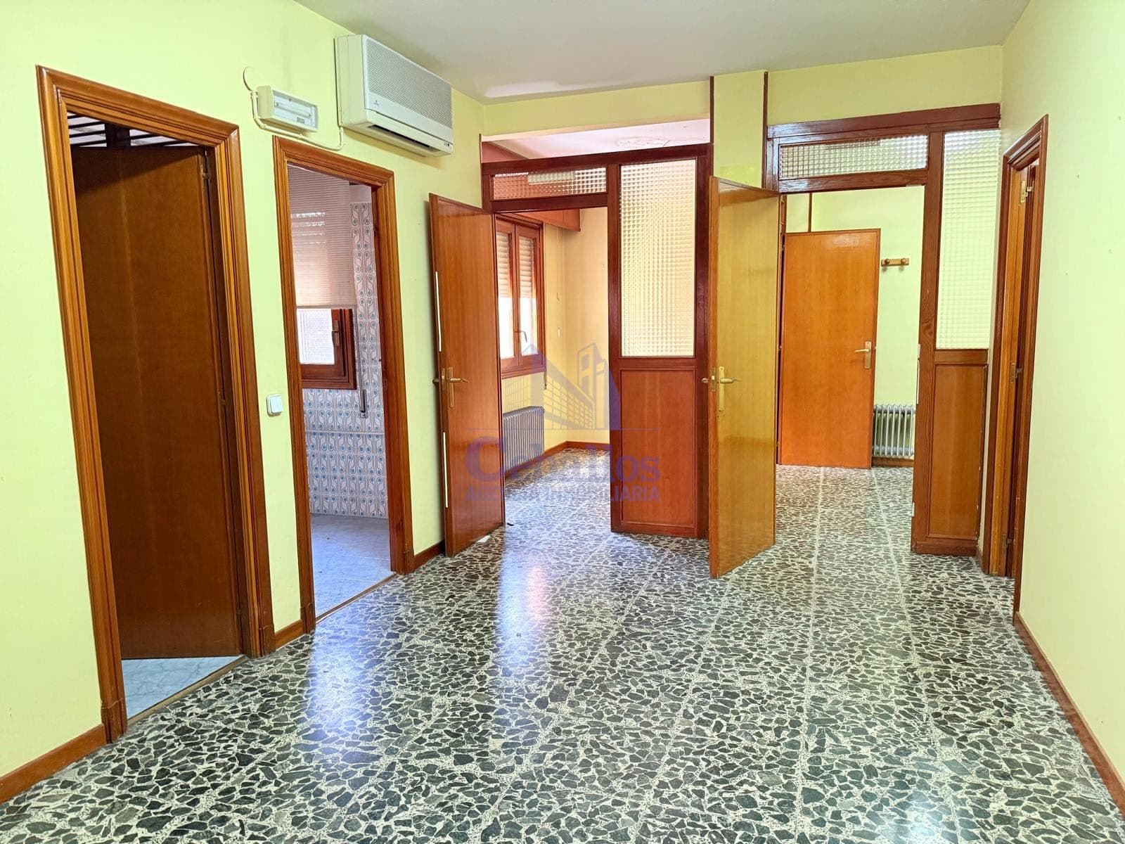 OFICINA EN EL CENTRO EN VENTA - Foto 1