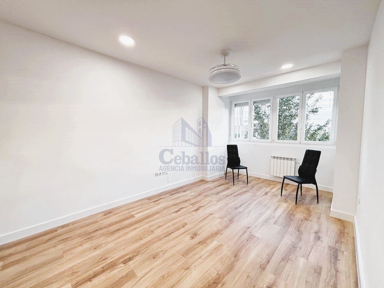 ¡Tu Próximo Hogar en la Zona Constitución, Completamente Reformado y Listo para Entrar a Vivir! - Foto 5