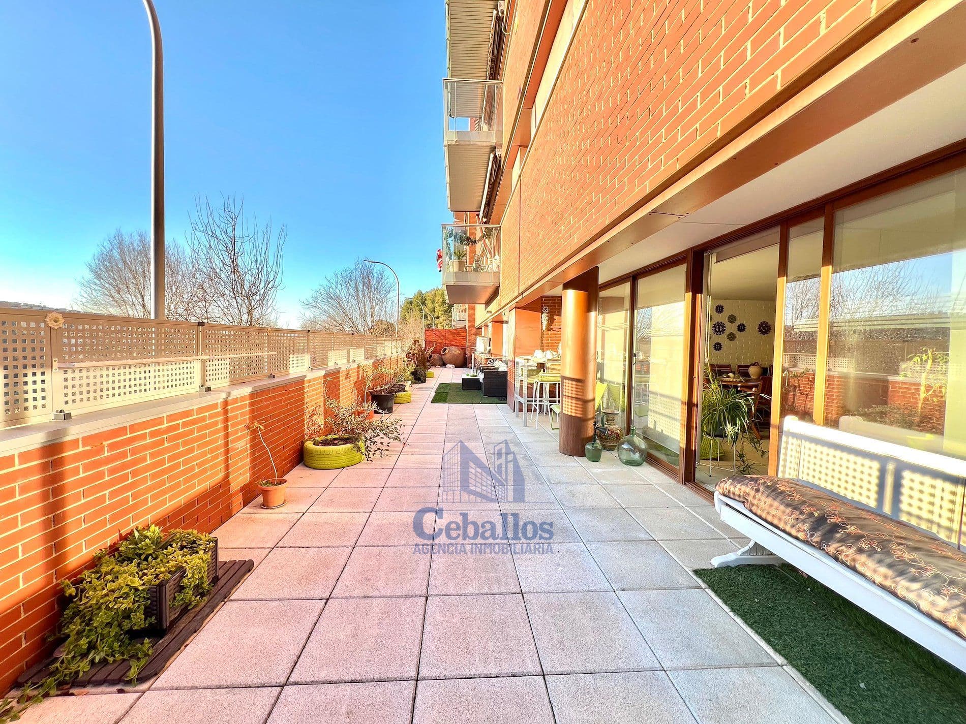 🌇 ESPECTACULAR PISO CON TERRAZAS ÚNICAS – MÁS DE 180 m² DE ESPACIO EXTERIOR - Foto 3