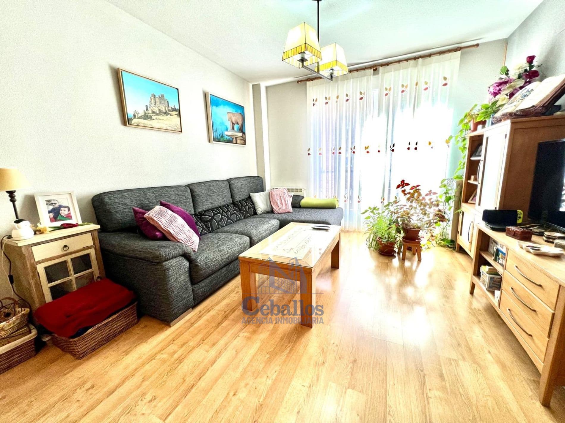 PISO EN VENTA ZONA HOTEL PAX - Foto 2