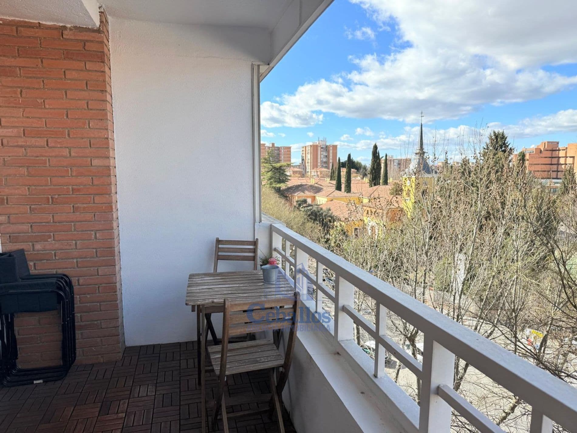 Te presento un magnífico piso en el corazón de Guadalajara, una ubicación inmejorable - Foto 3