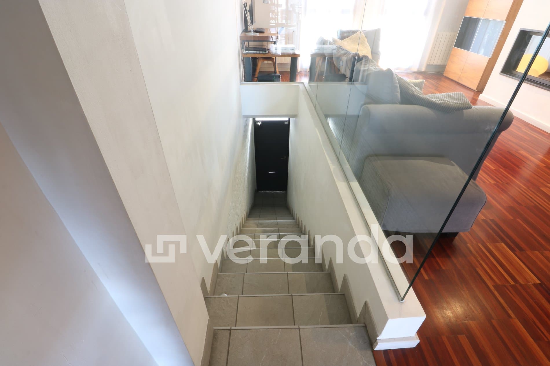 CASA ADOSADA CASC ANTIC CON JARDIN 254 M2 - Foto 3
