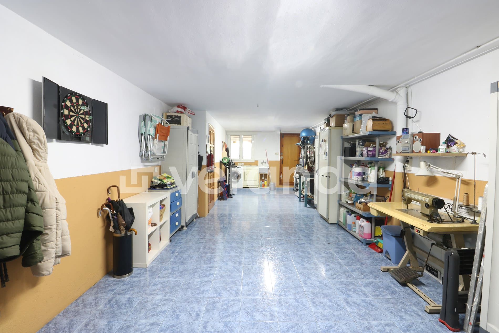 CASA ADOSADA EN ZONA CENTRO CON JARDIN - Foto 5