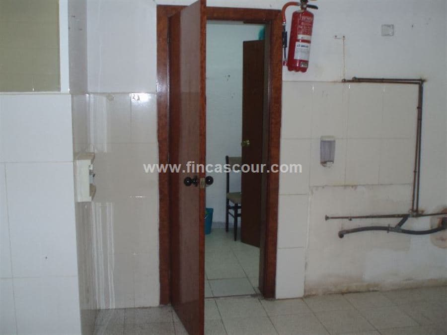 Local Comercial - Rambla San Jordi - Can Mas - Ripollet - Foto 2