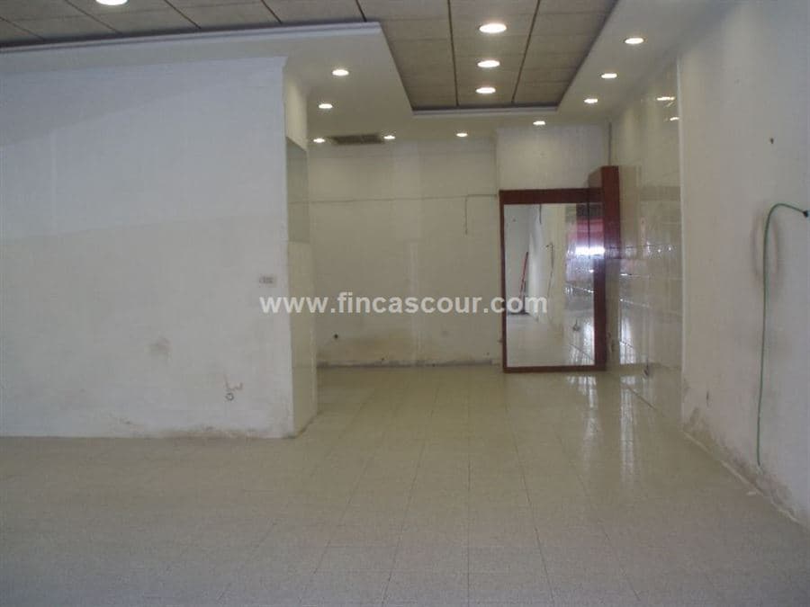 Local Comercial - Rambla San Jordi - Can Mas - Ripollet - Foto 1
