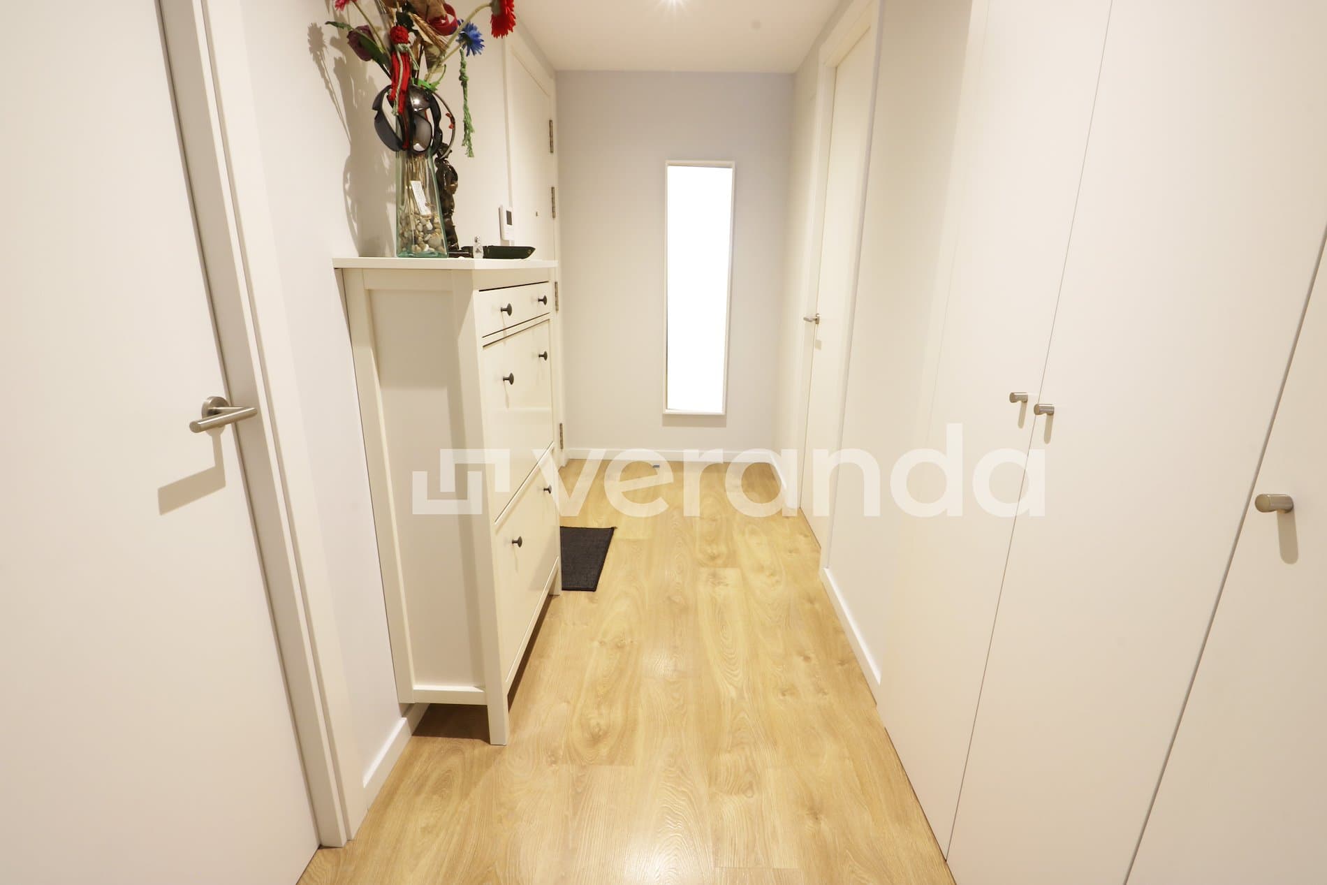 PLANTA BAJA 107 M2 TERRAZA DE 69 M2 PARQUING Y TRASTERO - Foto 5