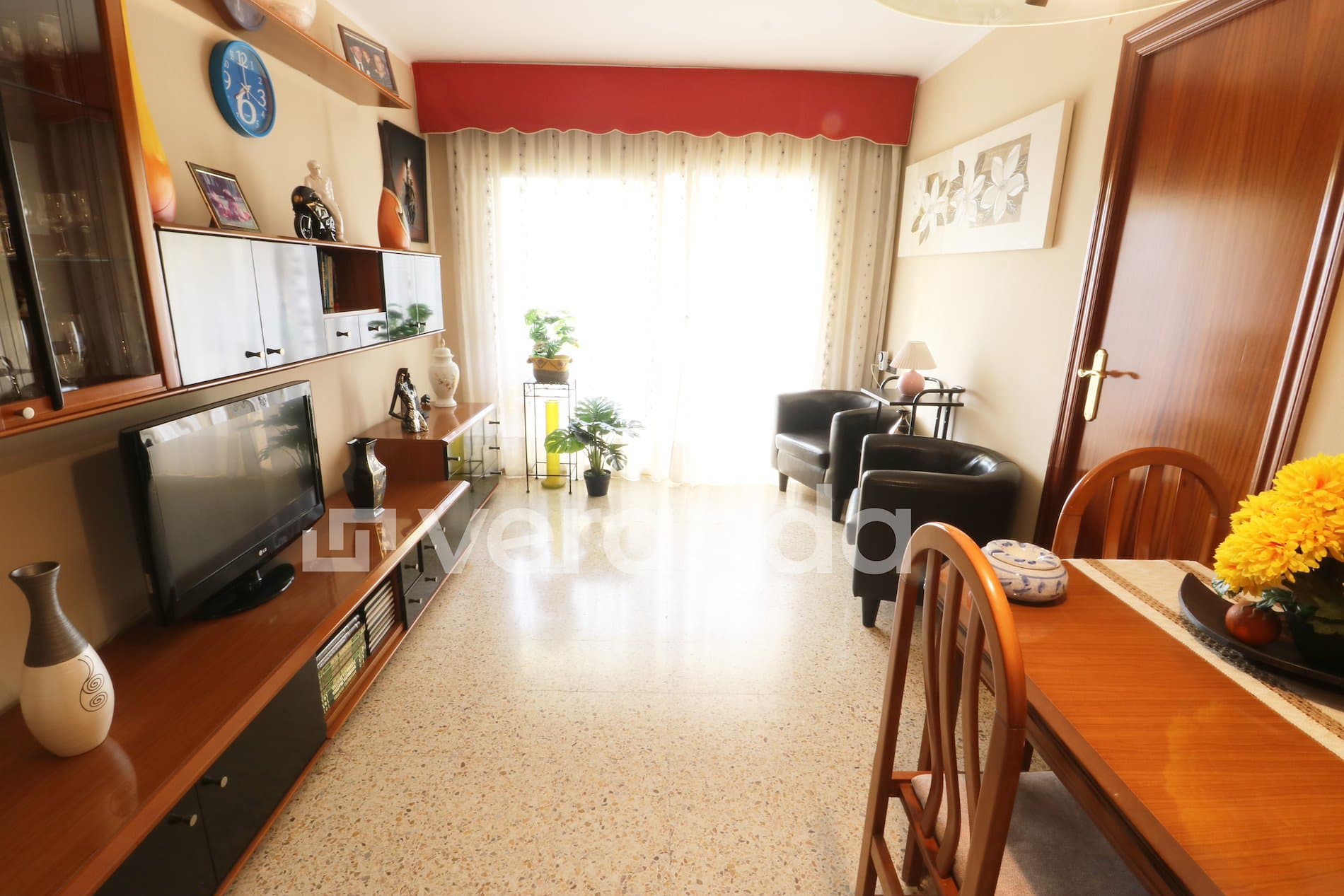 VIVIENDA DE 4 HABITACIONES CON ASCENSOR Y BALCON - Foto 3