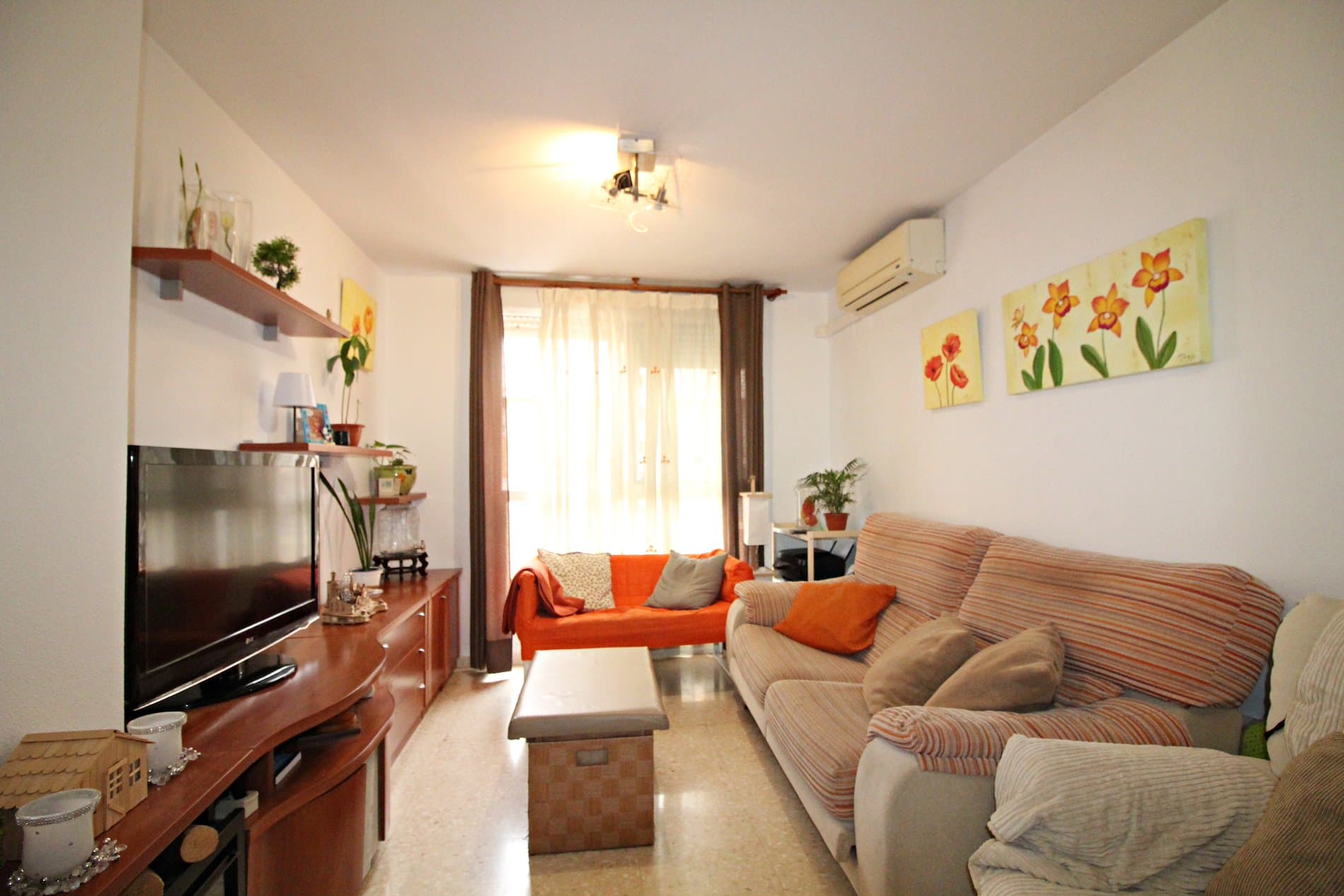 Luminoso piso con garaje - Foto 2