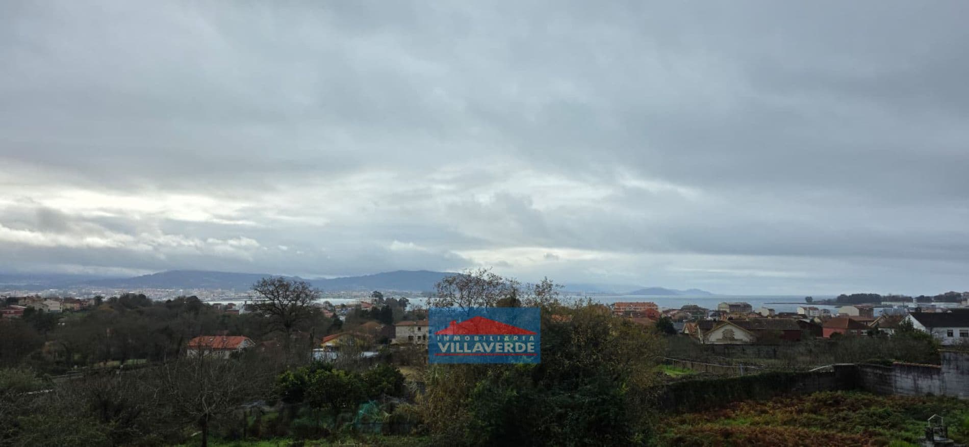 CHALET DE DISEÑO CONSTRUIDO EN PIEDRA MUY SOLEADO Y CON BONITAS VISTAS. - Foto 4