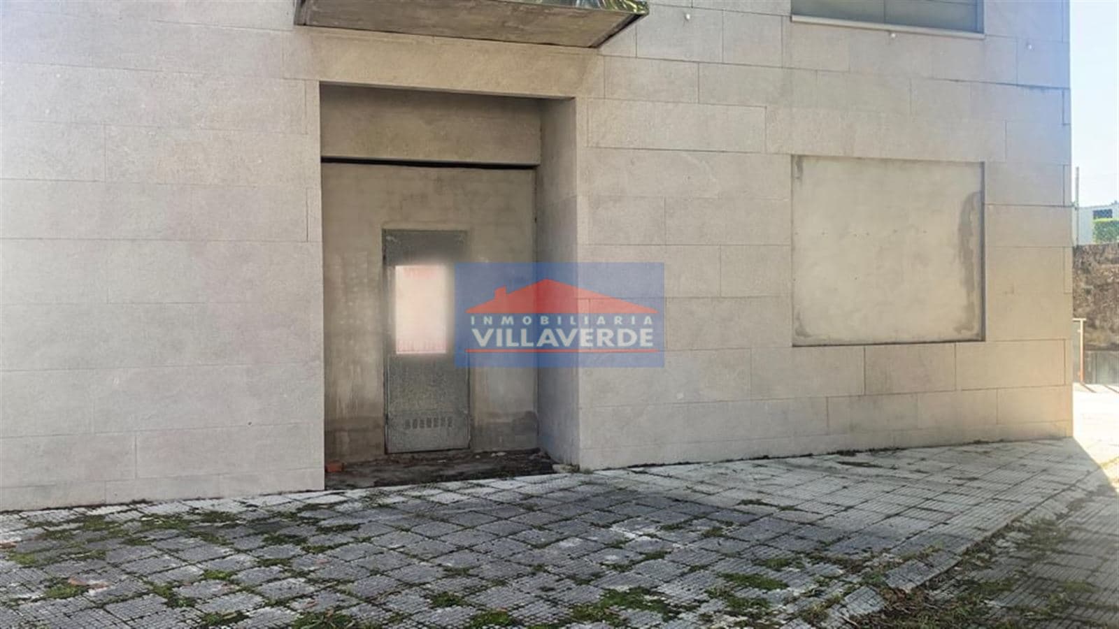 LOCAL EN VENTA O EN ALQUILER EN LA URBANIZACION MAR DE PEDRA - Foto 2