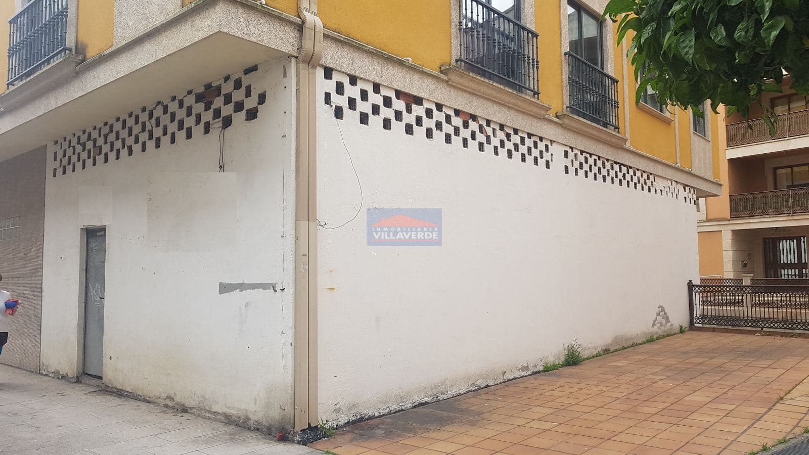 LOCAL SEMI-ACONDICIONADO EN CANGAS - Foto 5