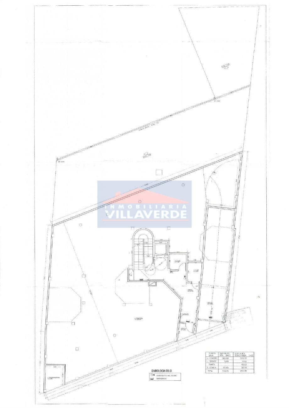 LOCAL DE GRANDES DIMENSIONES EN ALQUILER EN CANGAS - Foto 1