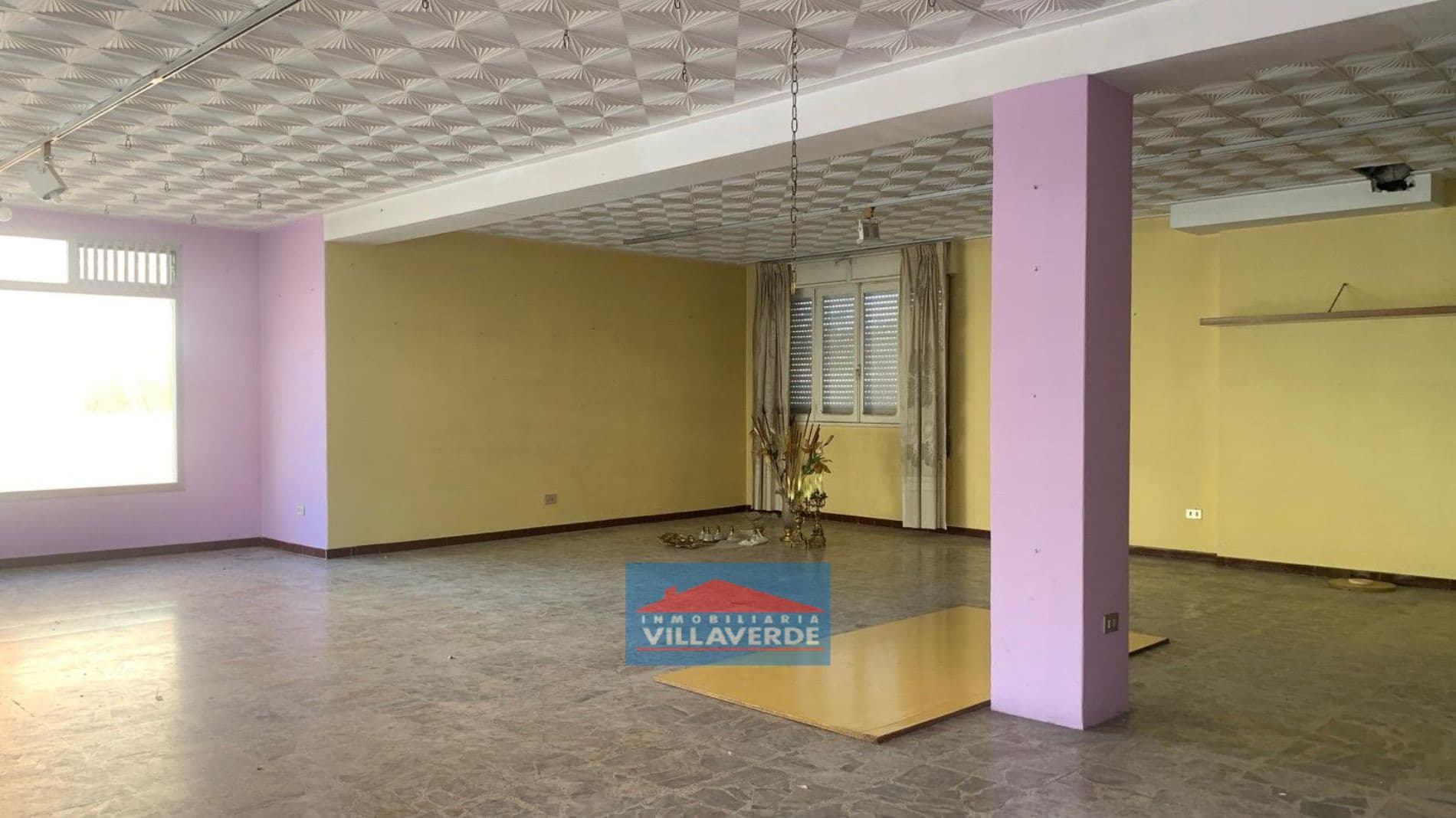 ALQUILER COMERCIAL DE LOCAL EN CANGAS - Foto 4