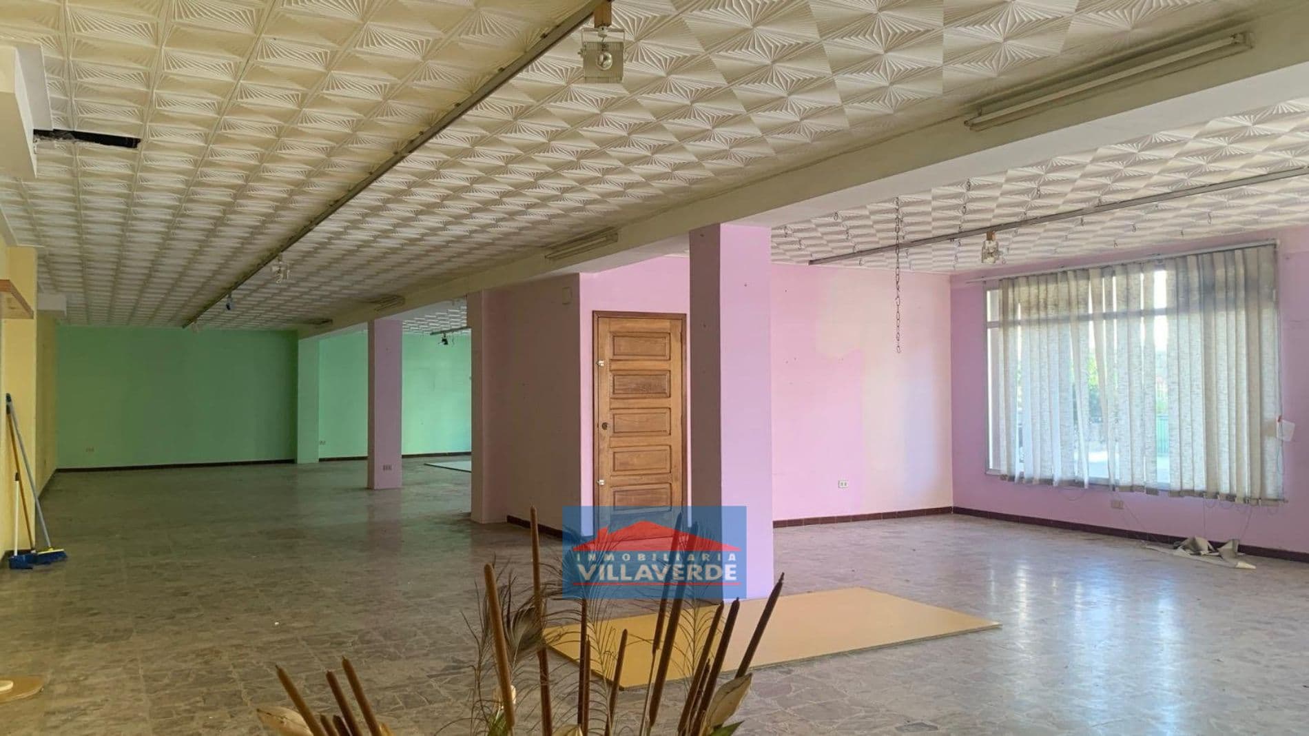 ALQUILER COMERCIAL DE LOCAL EN CANGAS - Foto 2