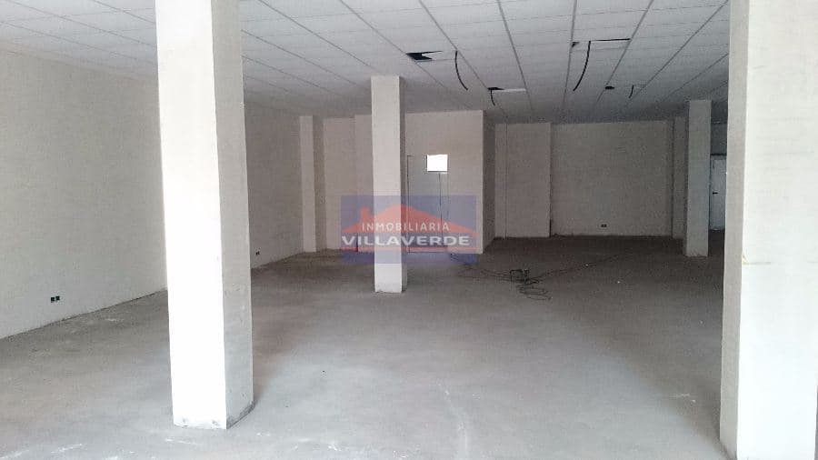 BAJO COMERCIAL EXCEPCIONAL EN AVENIDA DE VIGO - Foto 1