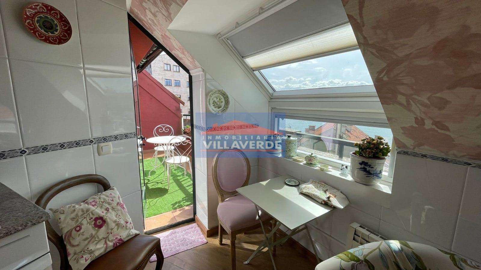 PISO EN ALQUILER VACIONAL CON VISTAS AL MAR Y TERRAZA - Foto 5