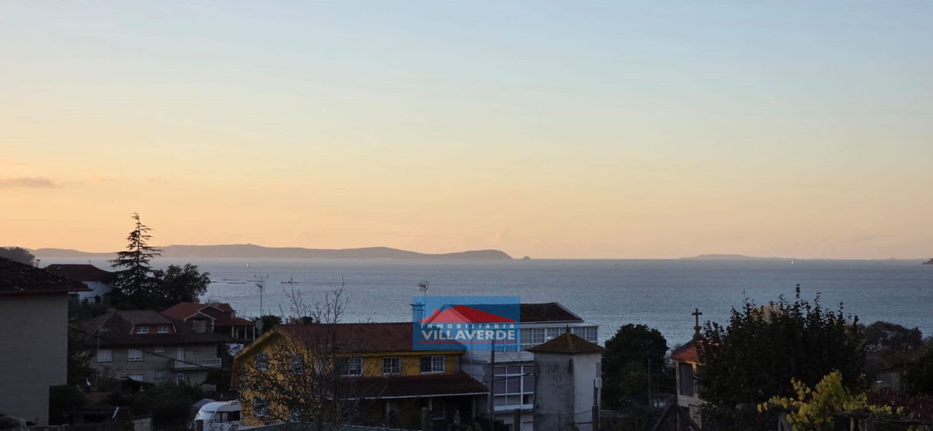 TERRENO EDIFICABLE EN BUEU ZONA DE CELA CON VISTAS AL MAR - Foto 2