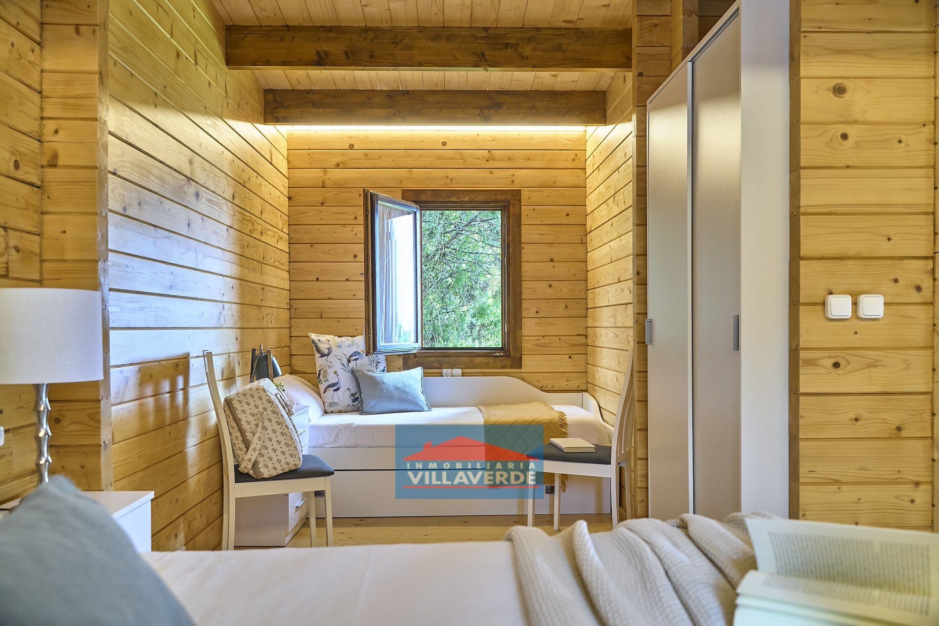 PARCELA CON CABAÑAS PARA USO TURÍSTICO CON VISTAS AL MAR Y A LA MONTAÑA BUEU - Foto 1