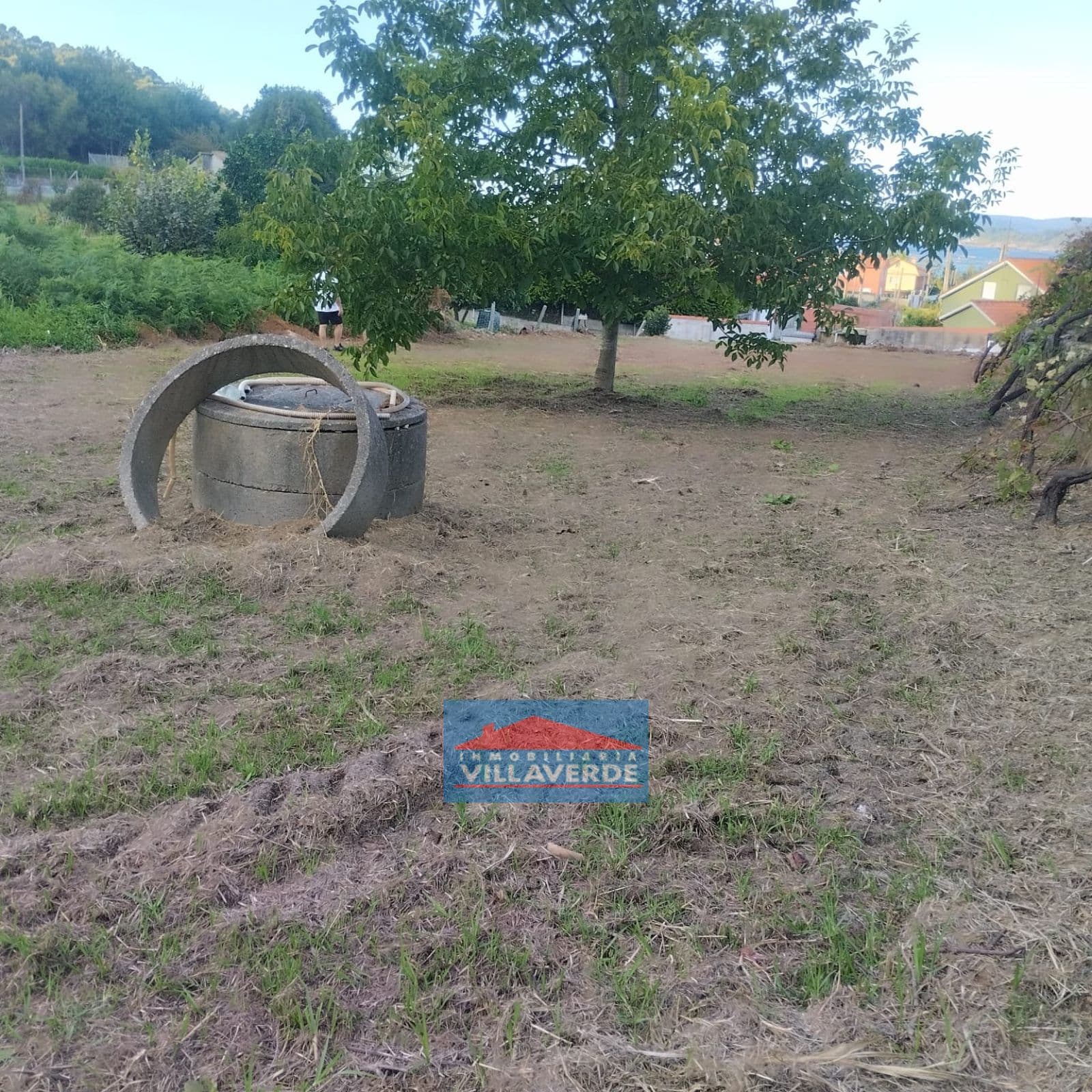 TERRENO EDIFICABLE Y REGISTRADO EN LA ZONA DE VILANOVA - Foto 2