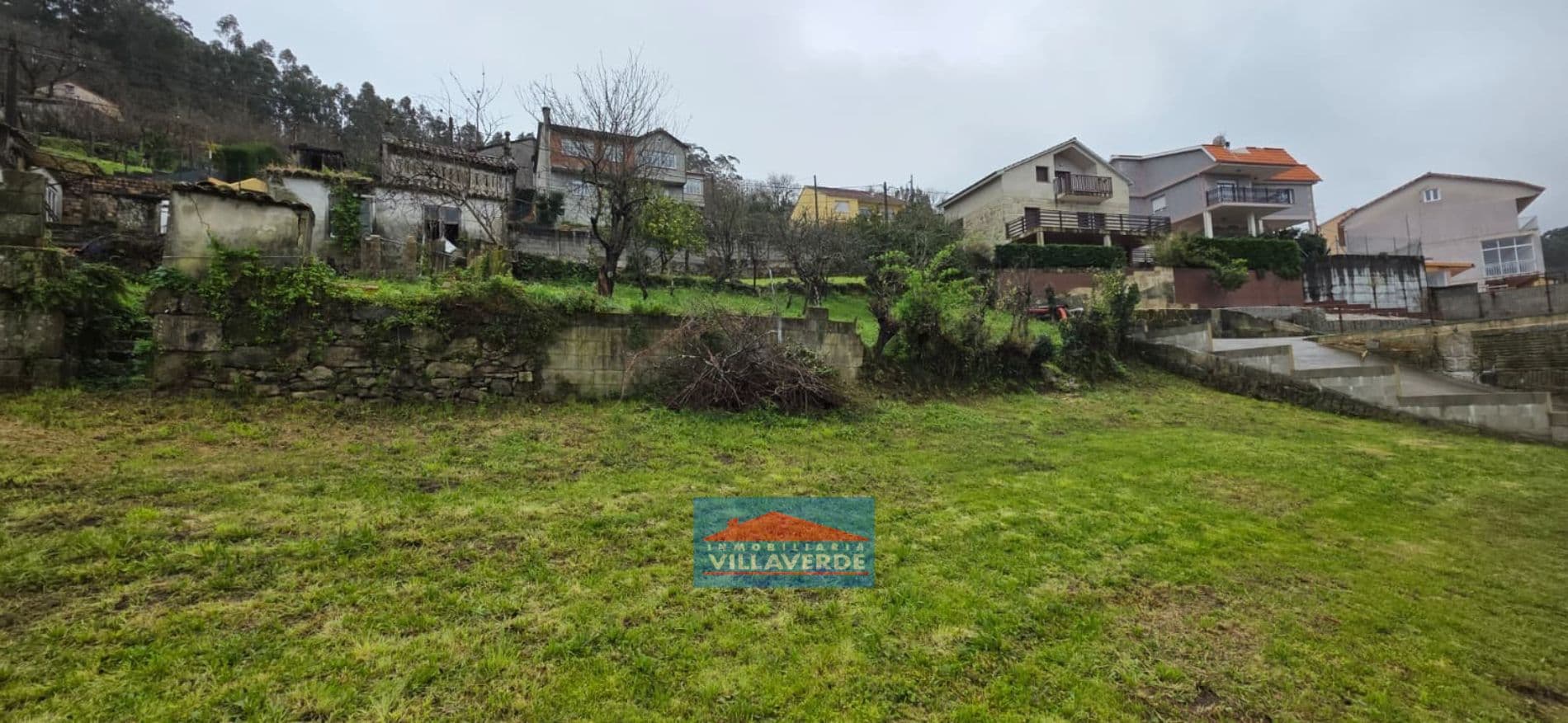 TERRENO A LA VENTA EN BUEU CON VISTAS EN LA ZONA DE A GRAÑA - Foto 2