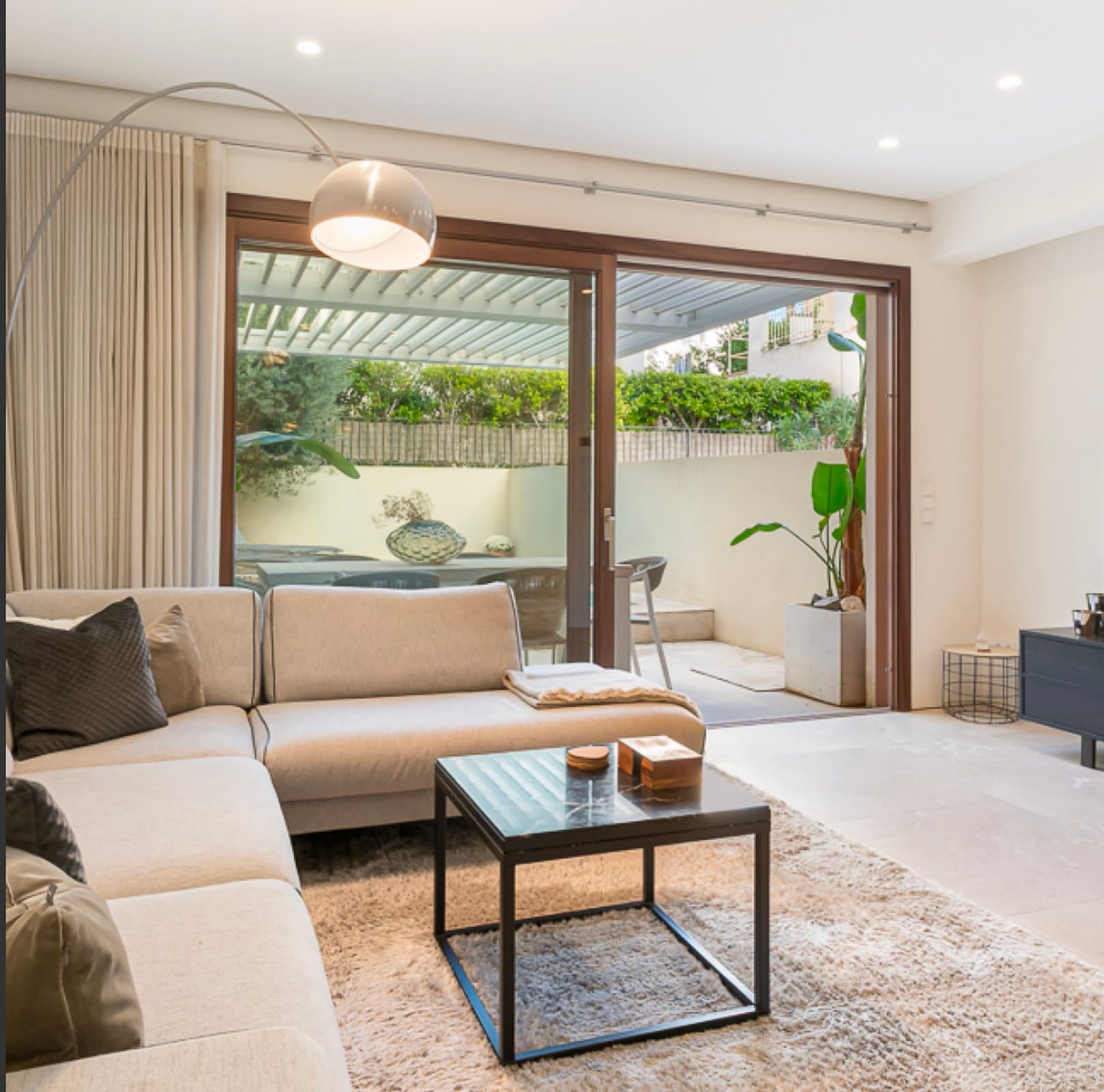 ADOSADO CON PISCINA Y TERRAZA EN SON ESPAÑOLET - Foto 3