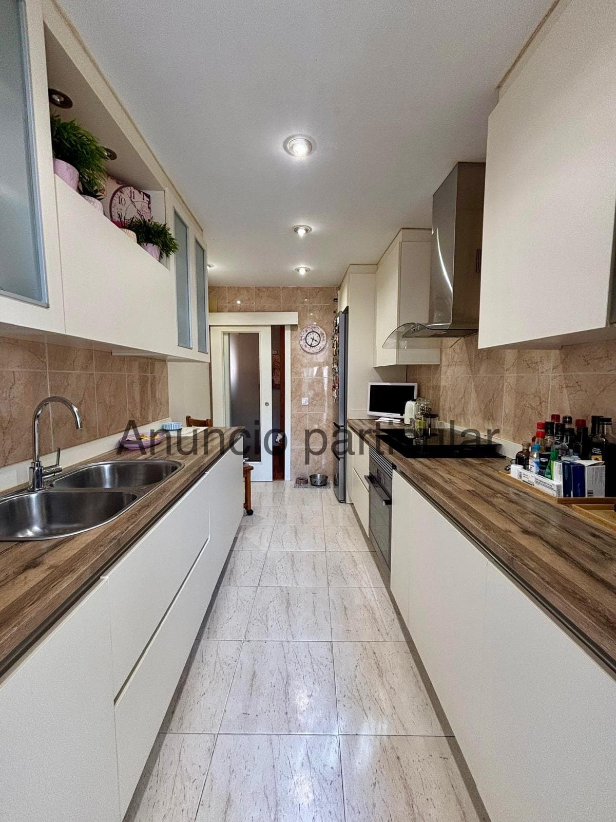 PISO CÉNTRICO EN RESIDENCIAL CON PISCINA Y PLAZA DE PARKING - Foto 3