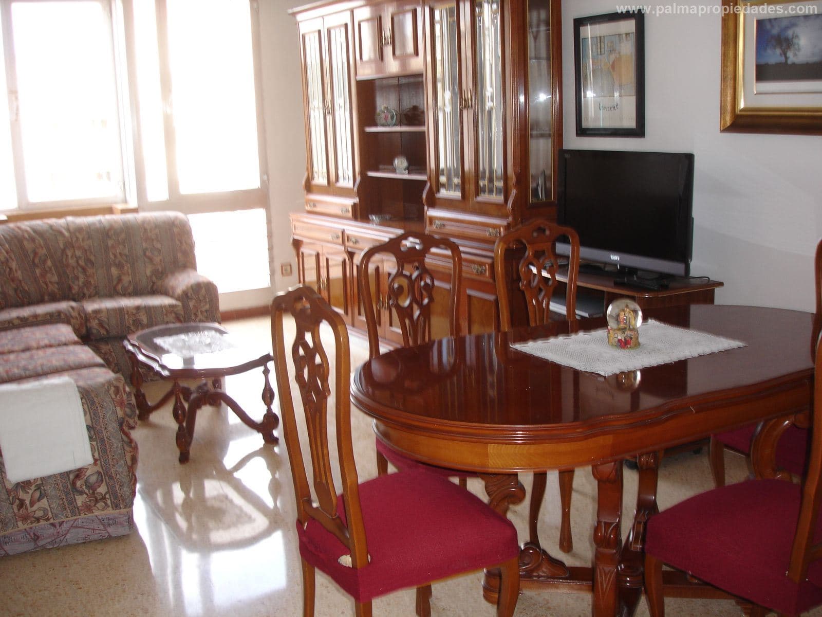 PISO DE CUATRO HABITACIONES EN ZONA FONERS AVENIDAS - Foto 1