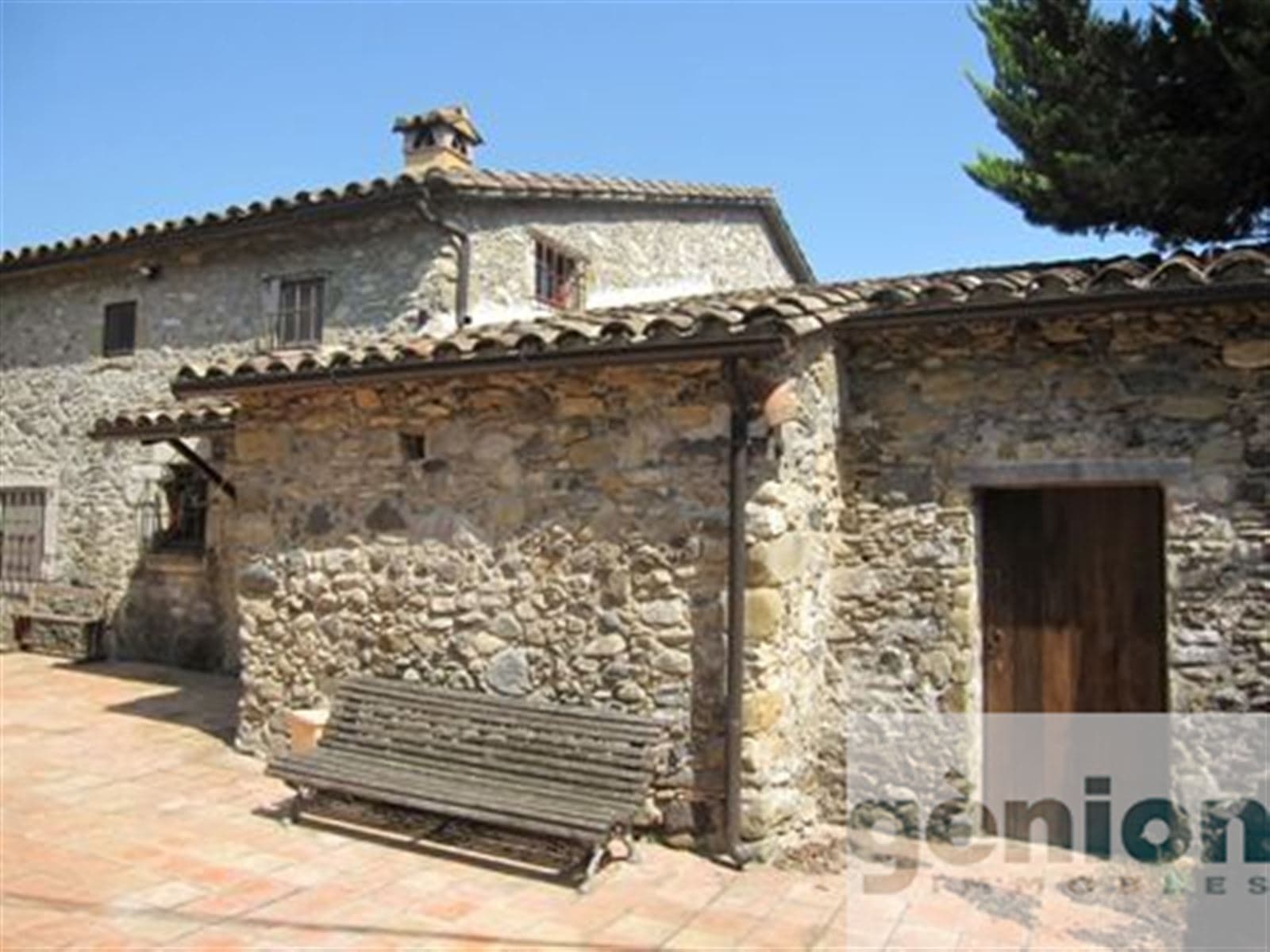 MASIA EN LA GARROTXA, VALL DE LLÉMENA. REHABILITADA Y A POCA DISTANCIA DE GIROA - Foto 2