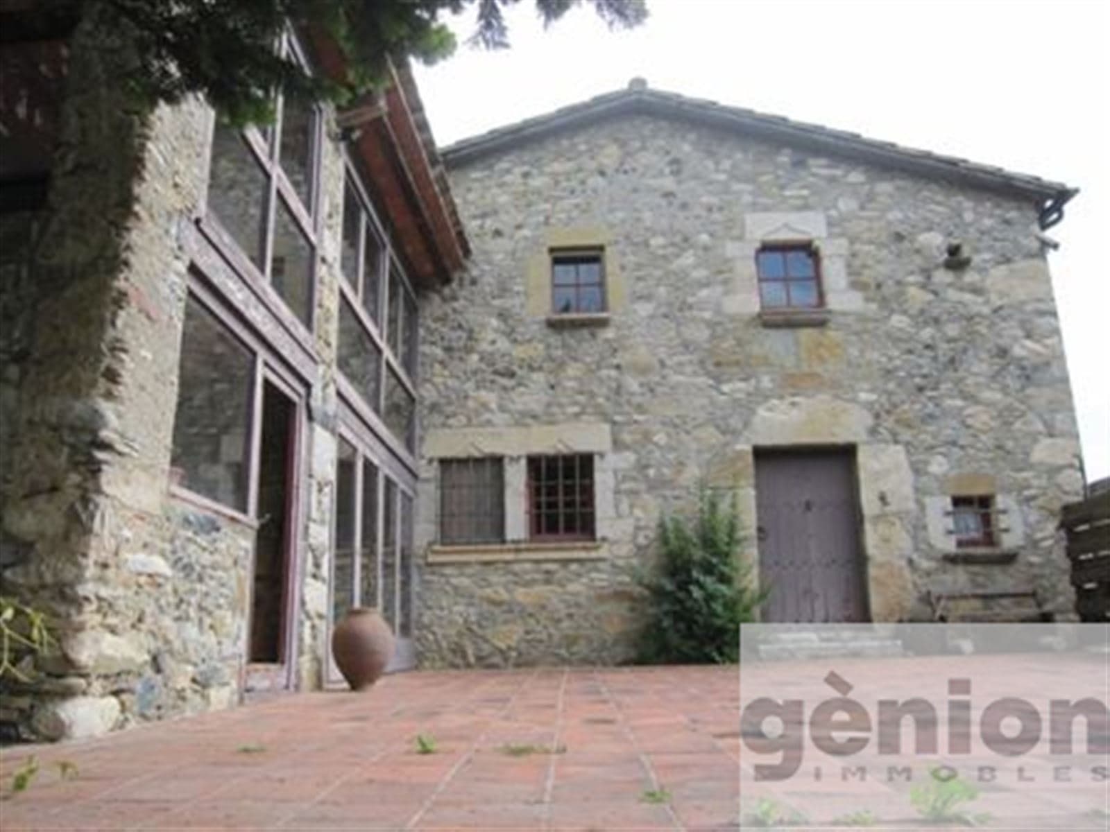MASIA EN LA GARROTXA, VALL DE LLÉMENA. REHABILITADA Y A POCA DISTANCIA DE GIROA - Foto 1